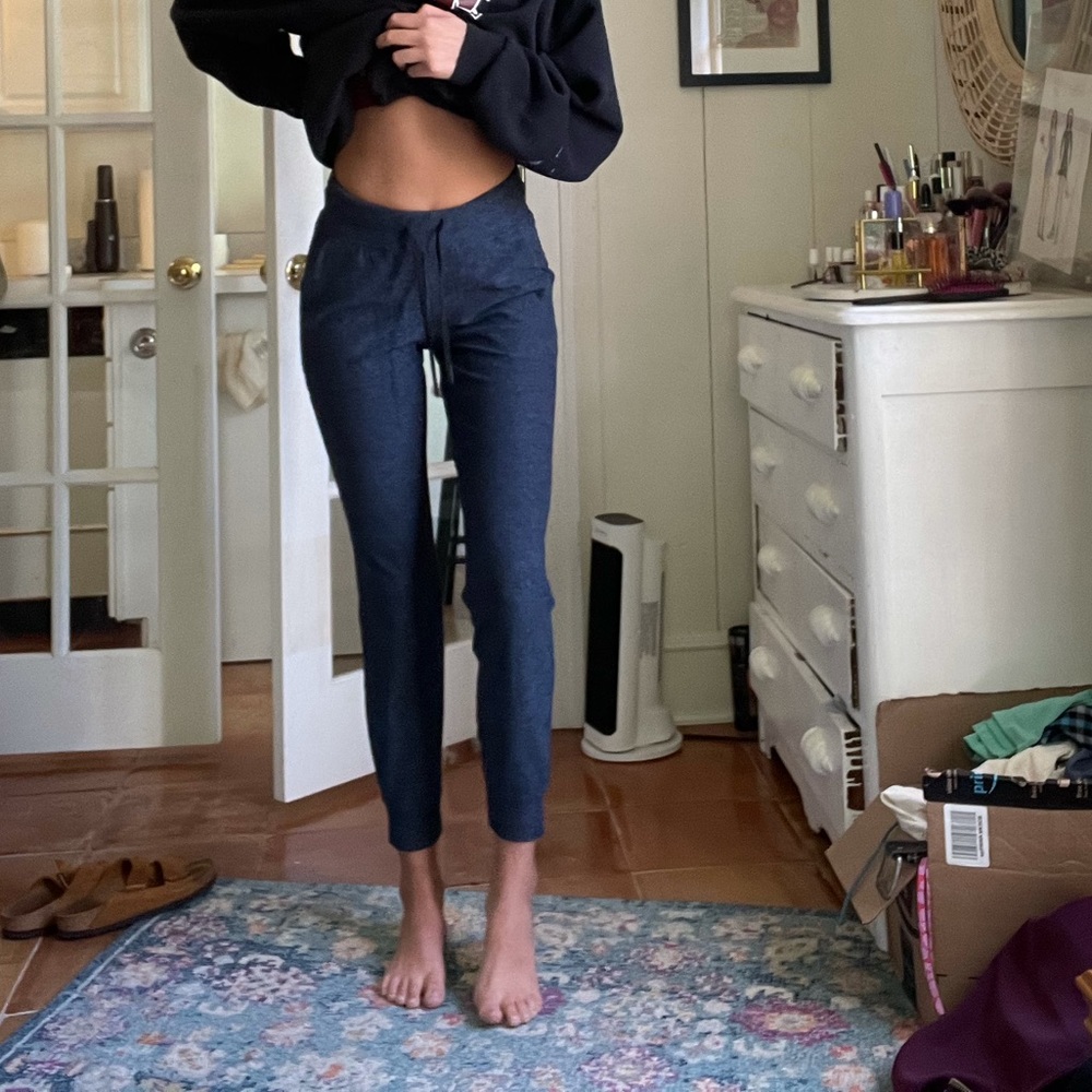 Lululemon joggers
